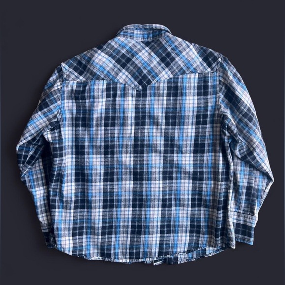 Vintage Wrangler wrancher blue plaid flannel shirt snap closure men’s size XL - Picture 2 of 6